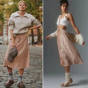 Beyond Yoga Uptown pleated midi skirt -M *NWT*